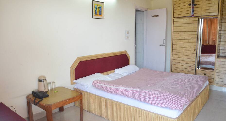 Hotel Hans, Shimla 4